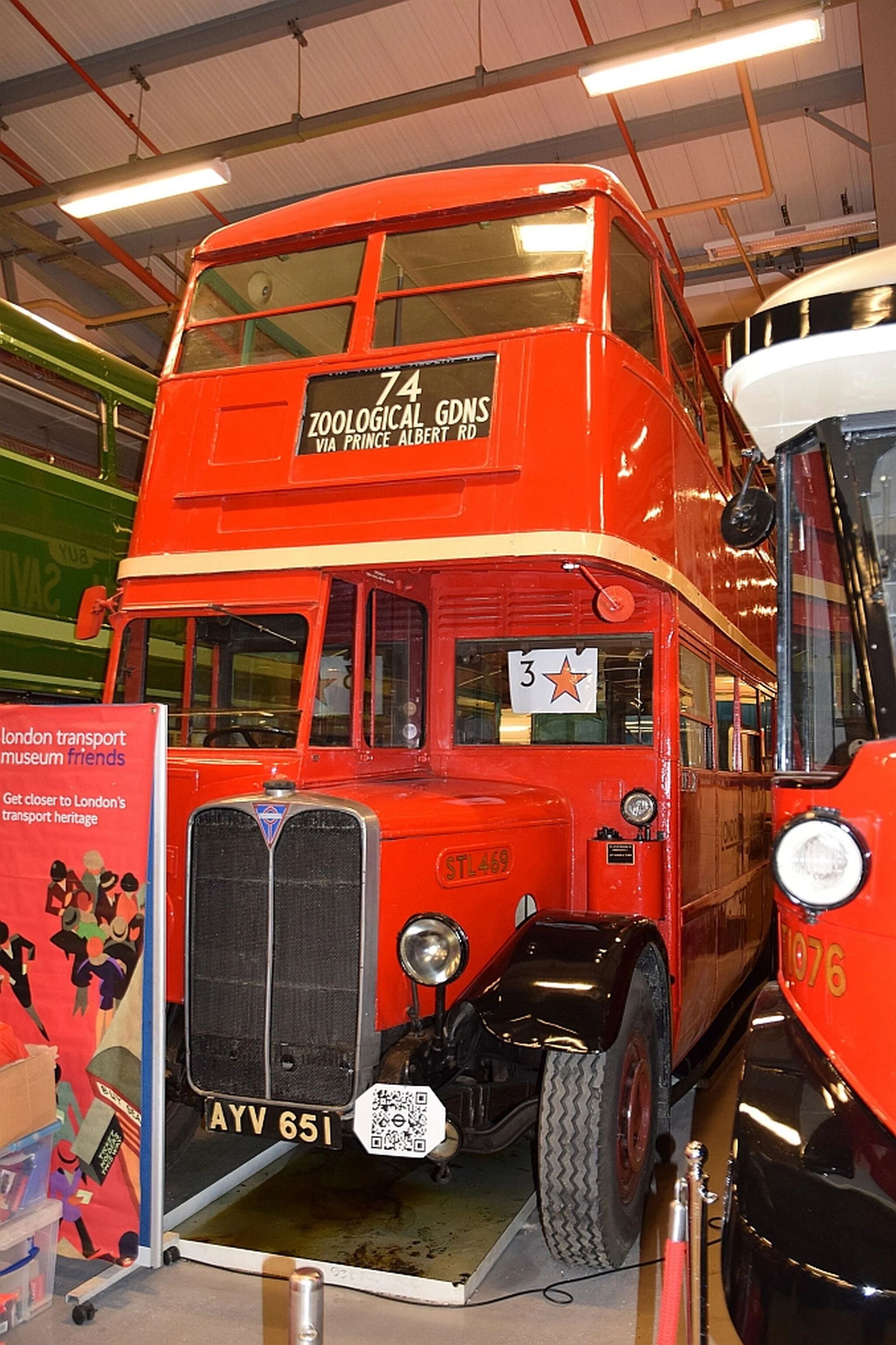 1934_AEC_STL_Type_Bus_No.ST469_(51722788940)