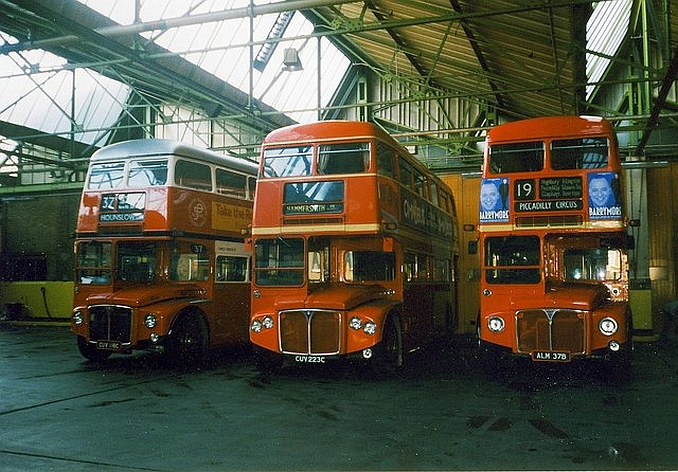 Preserved_Routemasters,_Hounslow_bus_garage_rally